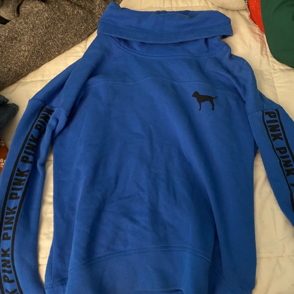 Blue pink sweater (missing string)